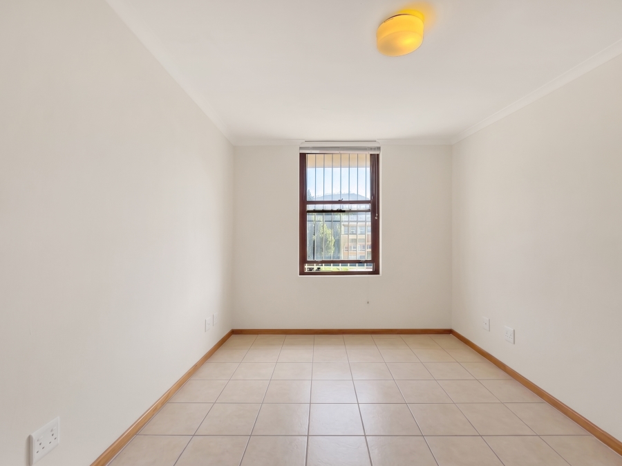 3 Bedroom Property for Sale in Zonnebloem Western Cape